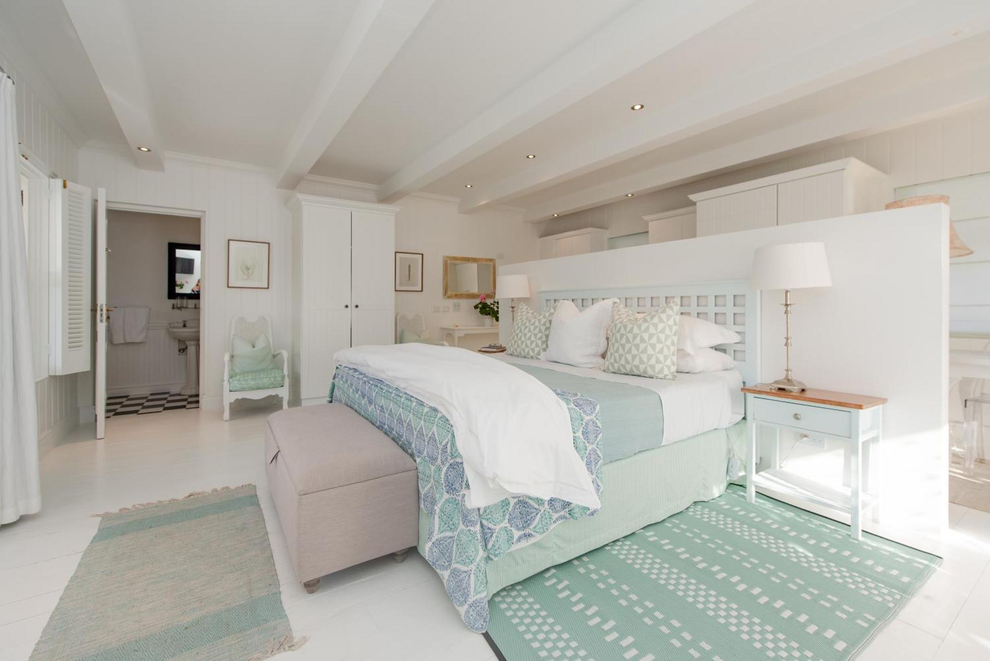 Southern Cross Beach House Hotel Plettenberg Bay Room photo