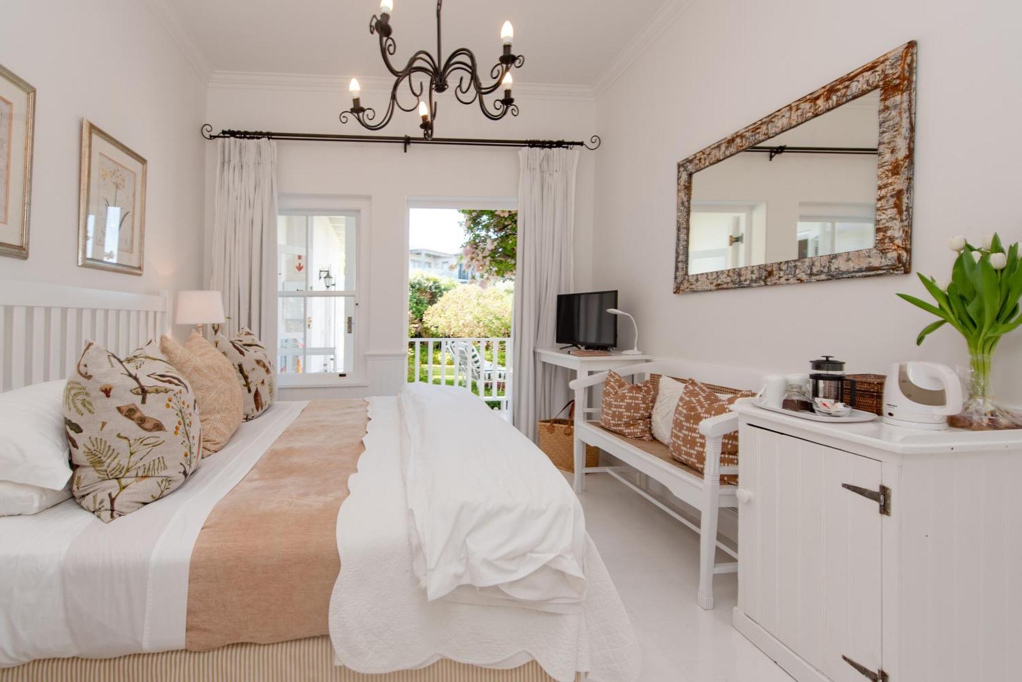 Southern Cross Beach House Hotel Plettenberg Bay Room photo